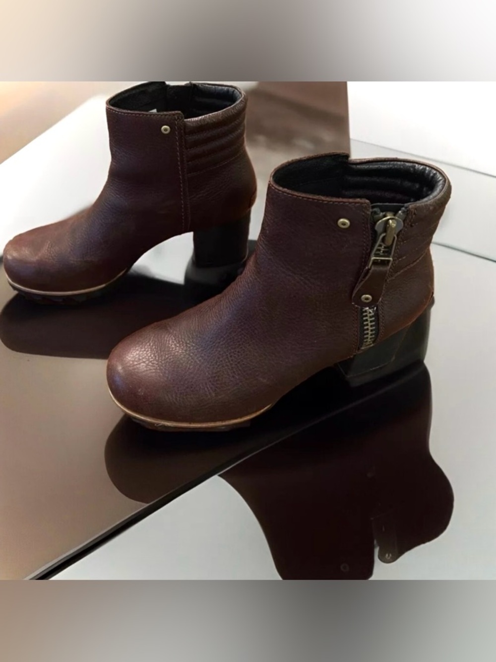 SOREL Danika Ankle Boot Bootie. Women’s 9